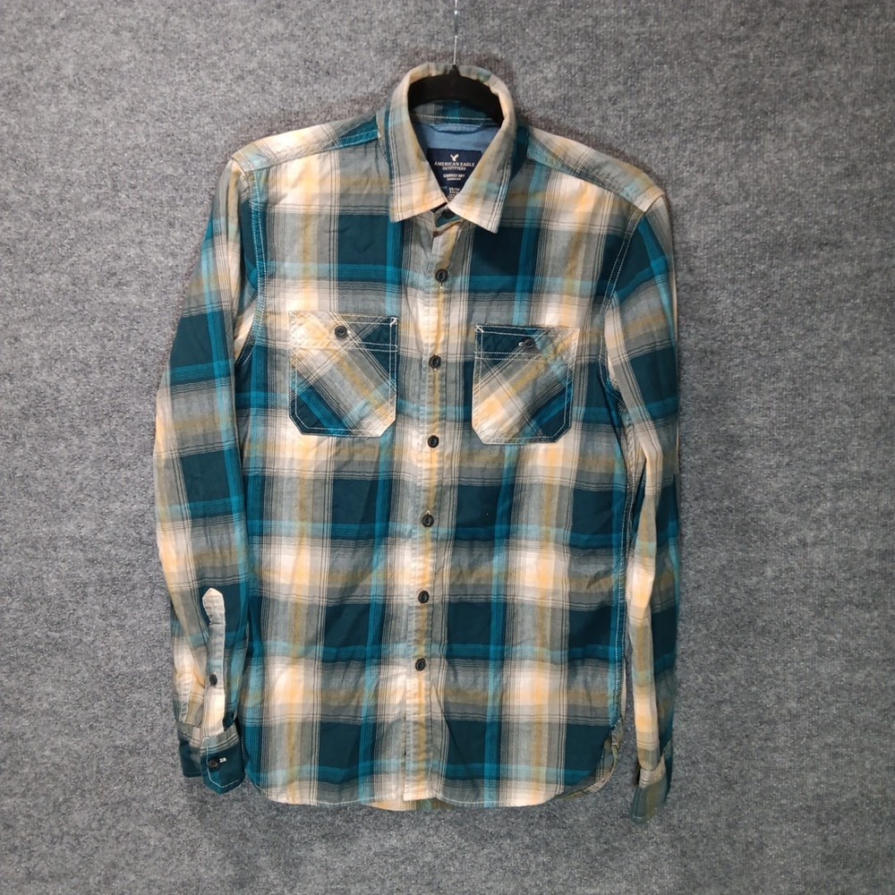 American Eagle Seriously Soft Plaid Button Up Shirt Classic Fit Mens Size XS